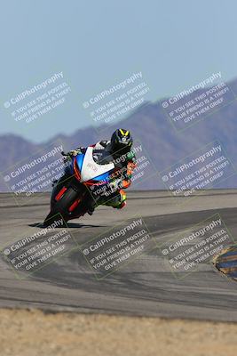media/Mar-20-2025-Racers Edge (Thu) [[0731d8e3a1]]/2-B Group/Session 5 (Turn 12)/